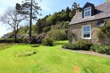 Lochead cottage front garden